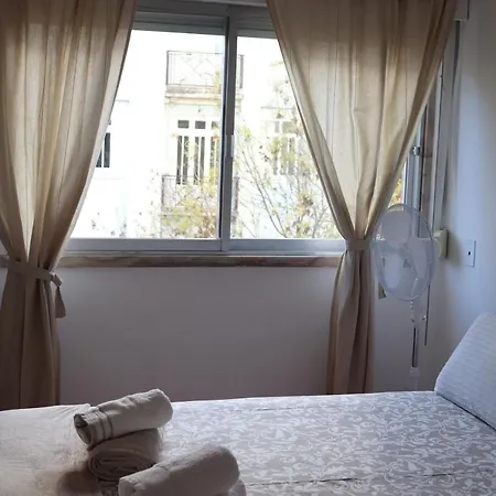 Chez Jacqueline Apartment